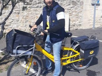 découvrez le quotidien des facteurs à vélo, des professionnels passionnés qui livrent le courrier tout en parcourant la ville à deux roues. explorez les défis et les avantages de cette méthode de livraison écologique et dynamique.