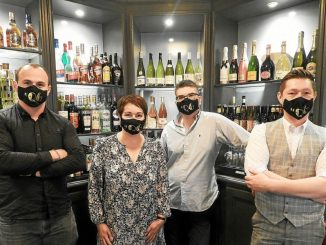 découvrez les meilleurs mocktails à brest ! profitez de créations sans alcool, rafraîchissantes et savoureuses, parfaites pour toutes vos occasions. explorez notre sélection de recettes innovantes et savourez des moments conviviaux en ville.